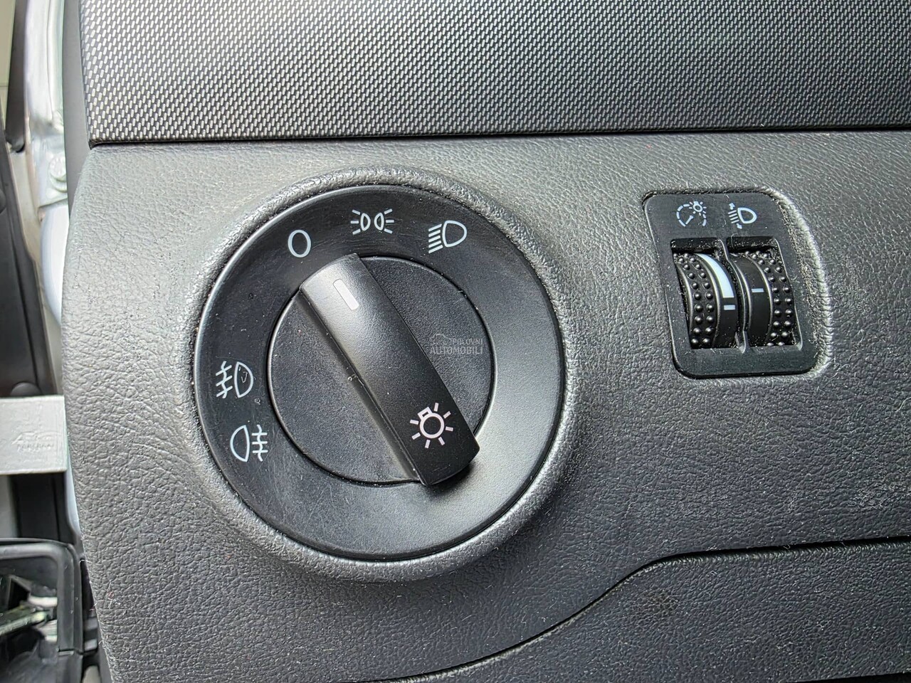 Seat Alhambra 2.0 TDI s e rvisiran