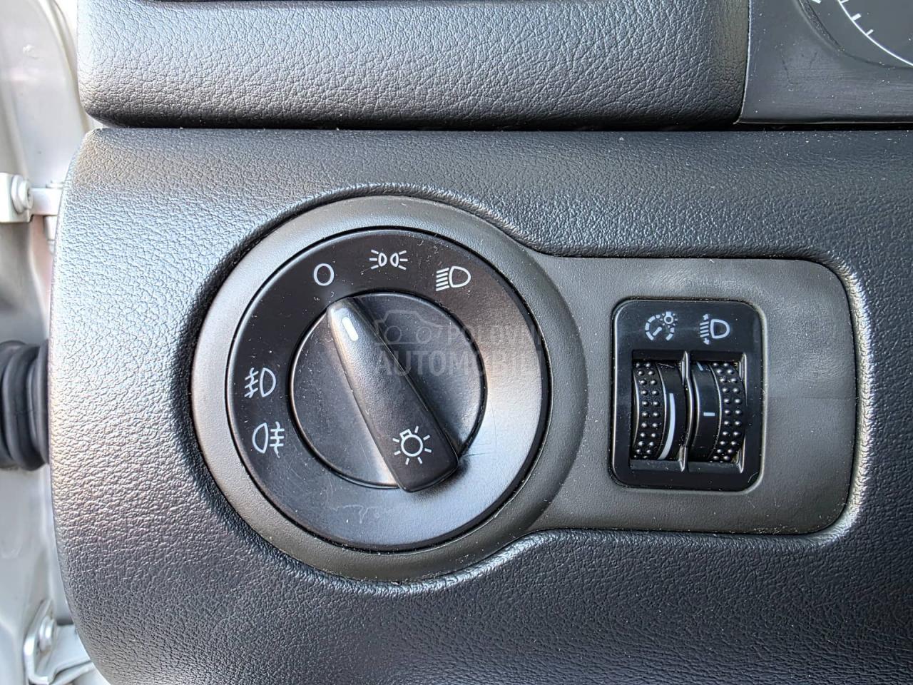 Škoda Octavia 1.6 b 75 k w servisi