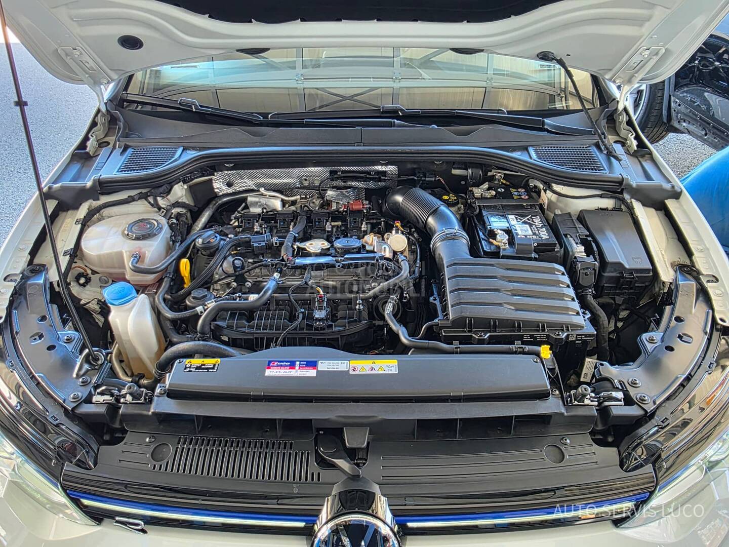 Volkswagen Golf 8 2.0 TSI R DSG 4WD Ak