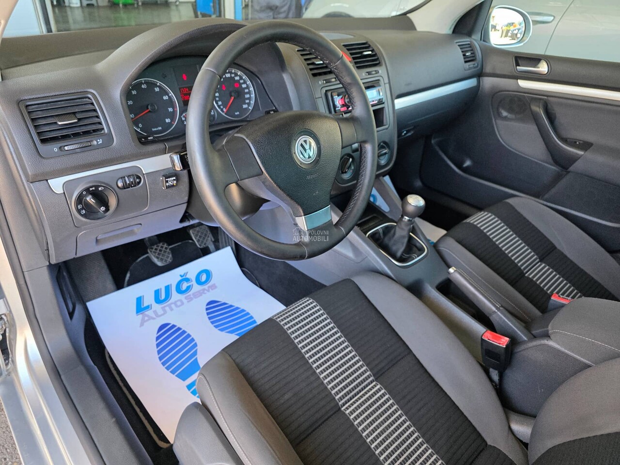 Volkswagen Golf 5 1.6b g a s A test