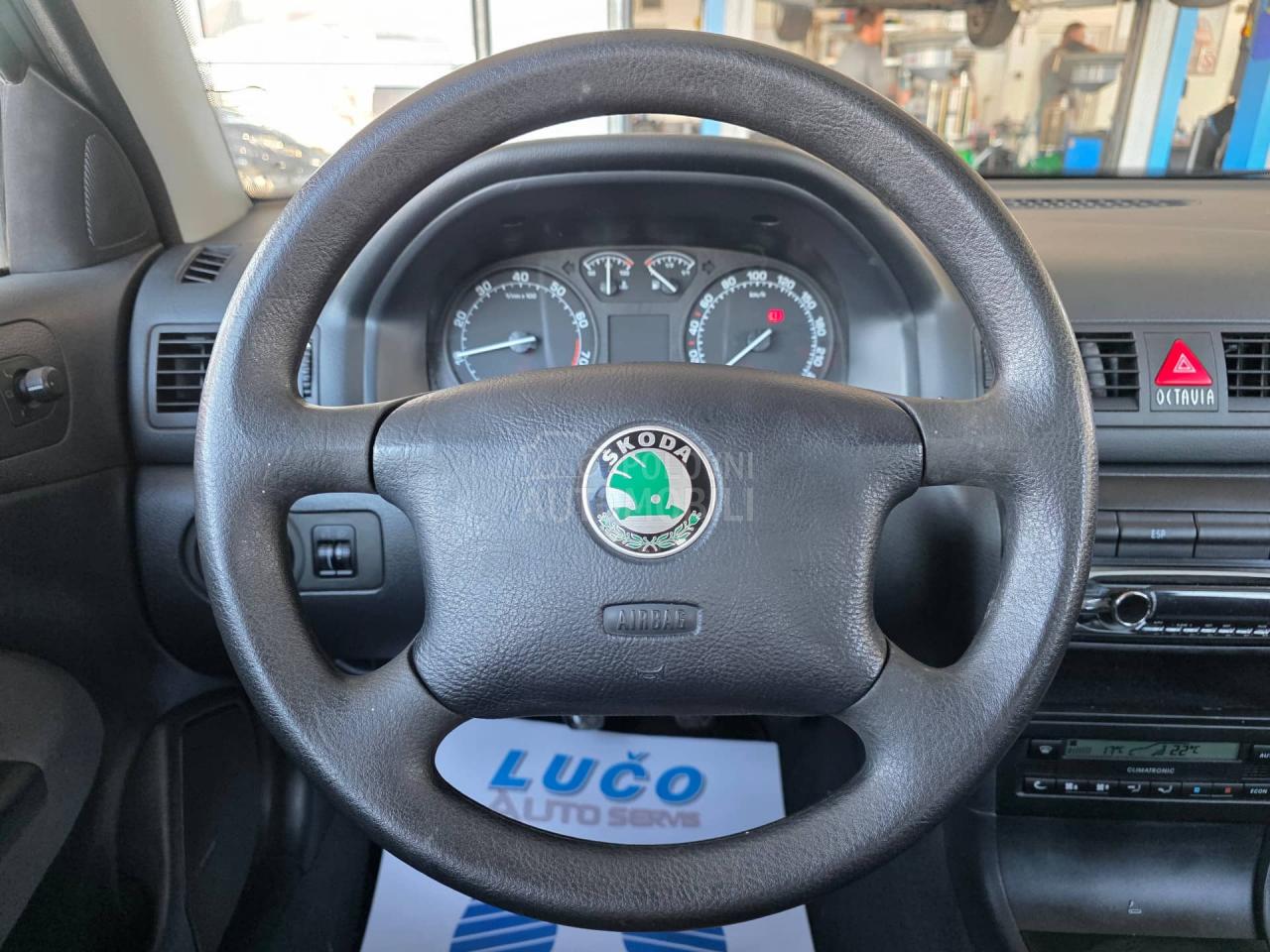 Škoda Octavia 1.6 b 75 k w servisi