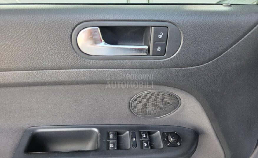 Volkswagen Golf Plus 1.6 TDI  105 k s