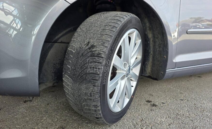 Volkswagen Golf Plus 1.6 TDI  105 k s