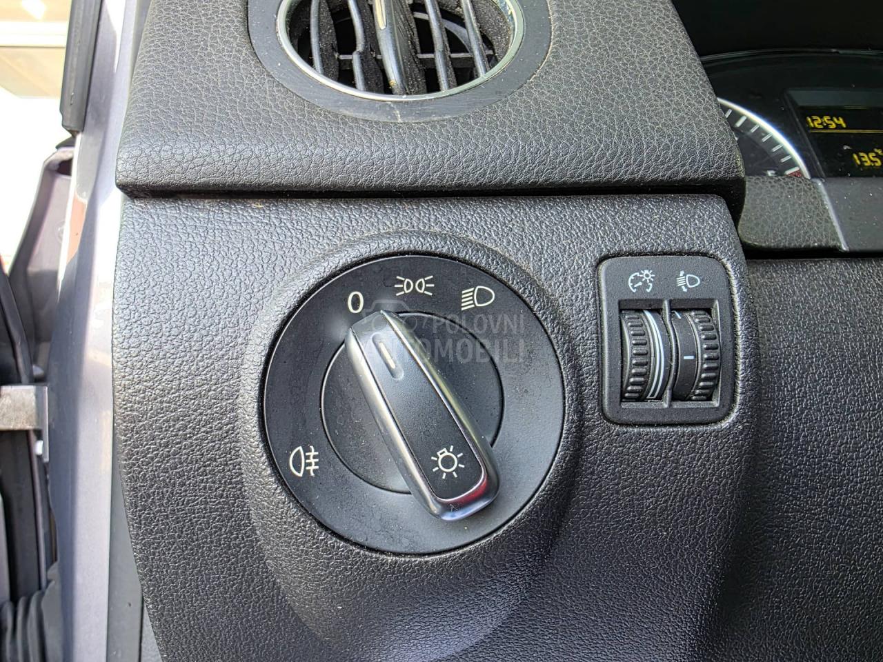 Volkswagen Golf Plus 1.6 TDI  105 k s