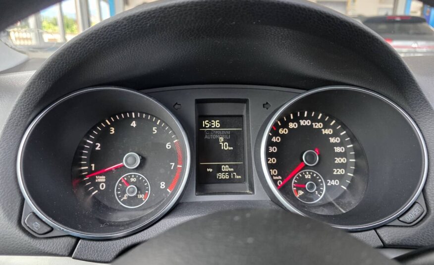 Volkswagen Golf 6 1.6 G A S