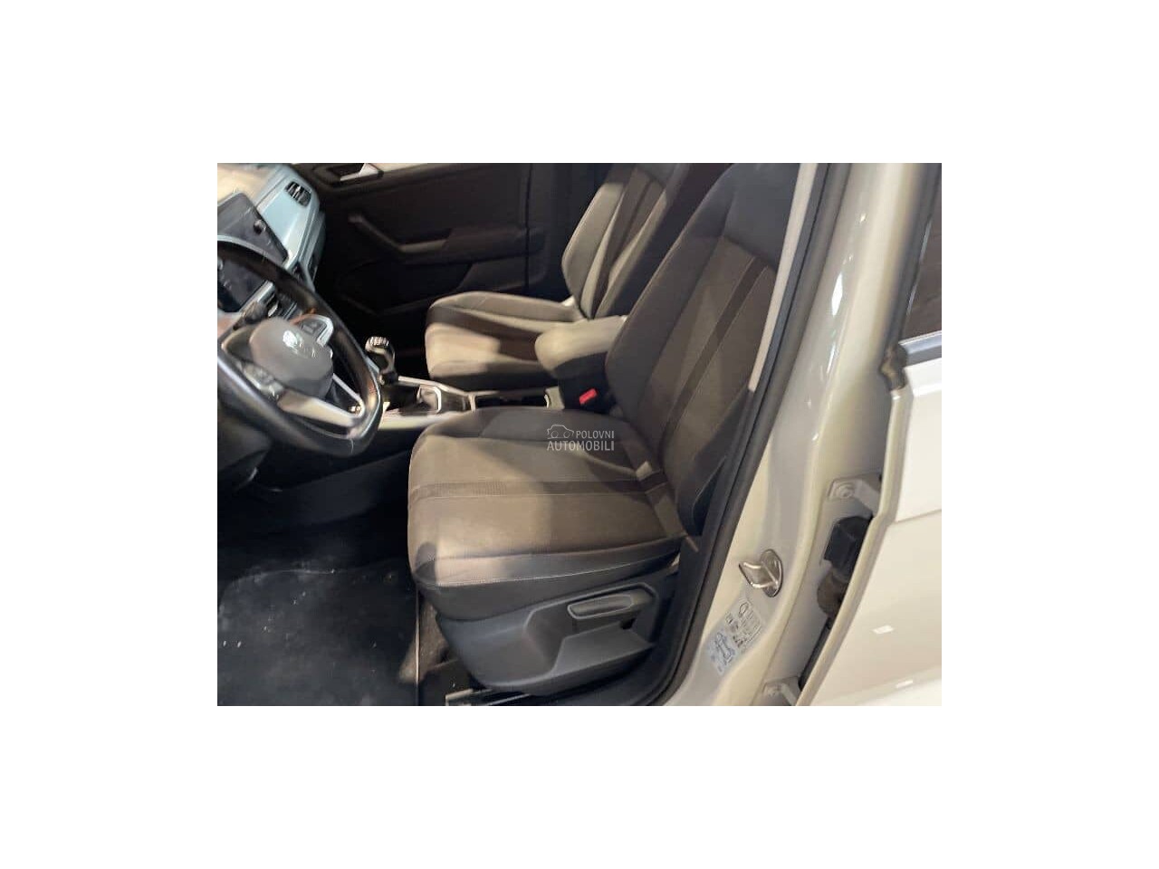 Volkswagen T-Roc tsi rest model