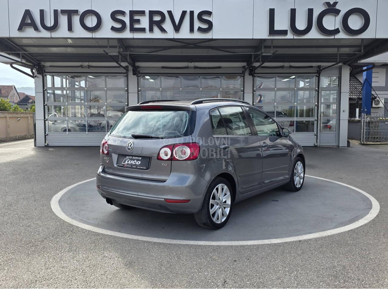 Volkswagen Golf Plus 1.6 TDI  105 k s