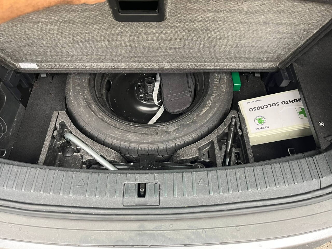 Škoda Kodiaq SCOUT  DSG 4X4 7 sed