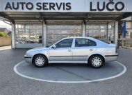 Škoda Octavia 1.6 b 75 k w servisi