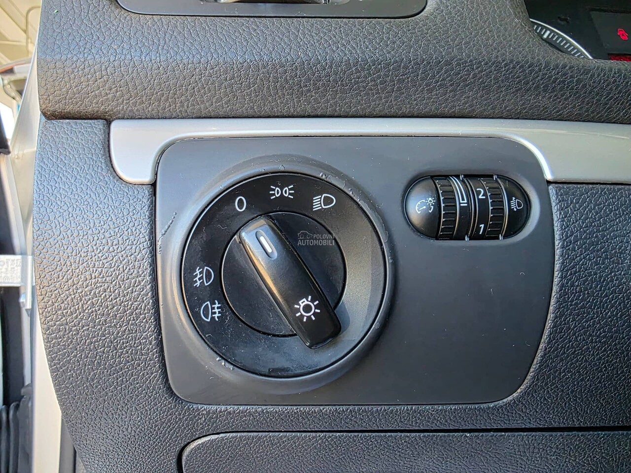 Volkswagen Golf 5 1.6b g a s A test