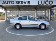 Škoda Octavia 1.6 b 75 k w servisi