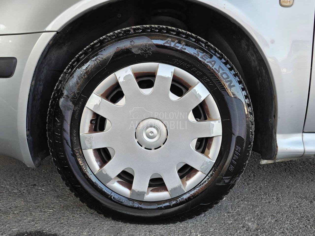 Škoda Octavia 1.6 b 75 k w servisi