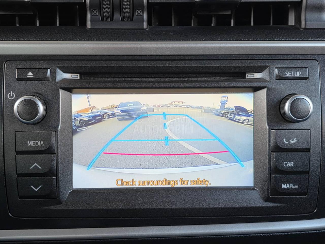 Toyota Auris 2.0 D R kamera