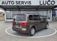 Volkswagen Touran 1.6 TDI DSG 7 sed