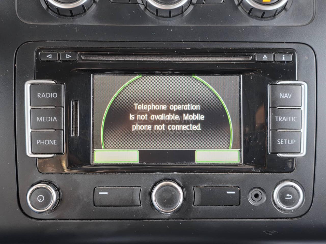 Volkswagen Touran 1.6 TDI DSG 7 sed