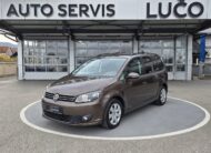 Volkswagen Touran 1.6 TDI DSG 7 sed