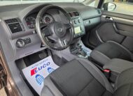 Volkswagen Touran 1.6 TDI DSG 7 sed