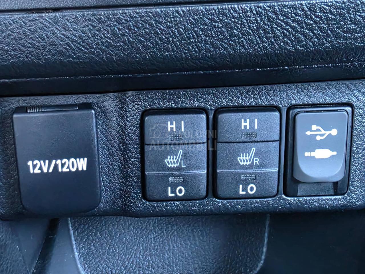 Toyota Auris 2.0 D R kamera