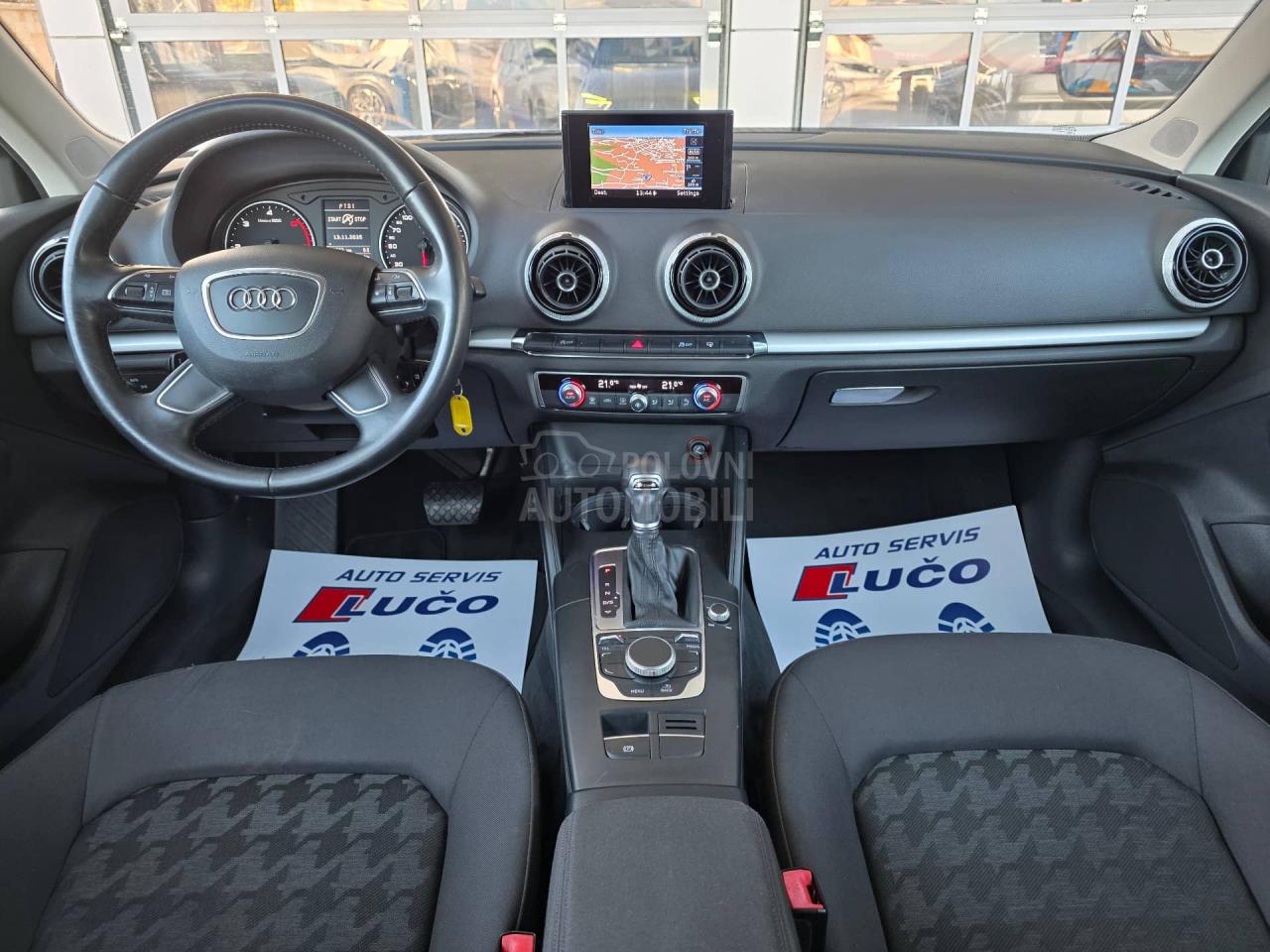 Audi A3 1.6 TDI S TRONIC/LED