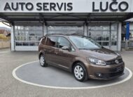 Volkswagen Touran 1.6 TDI DSG 7 sed