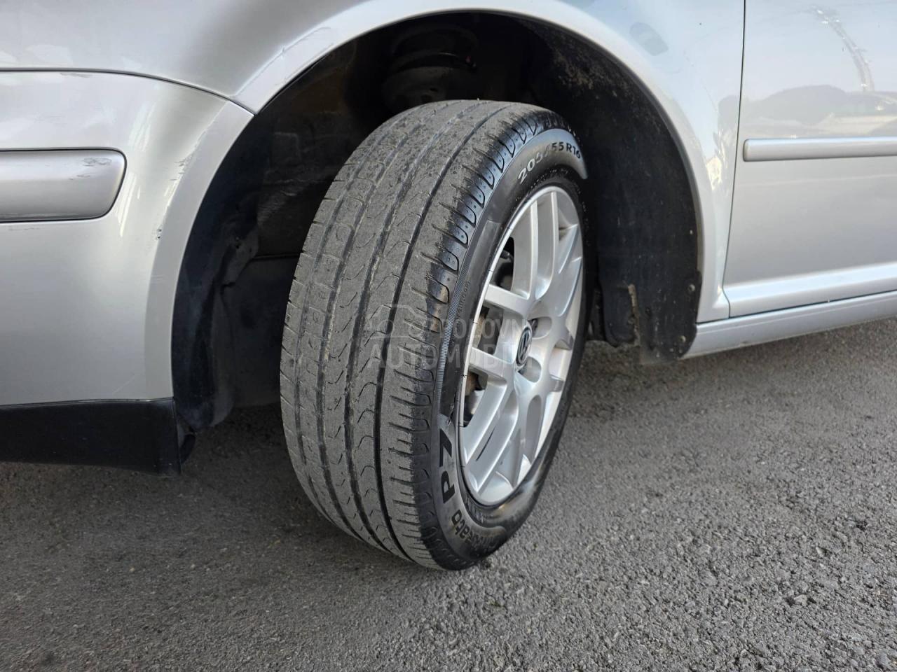 Volkswagen Golf 4 1.6b 83 k m 88 god