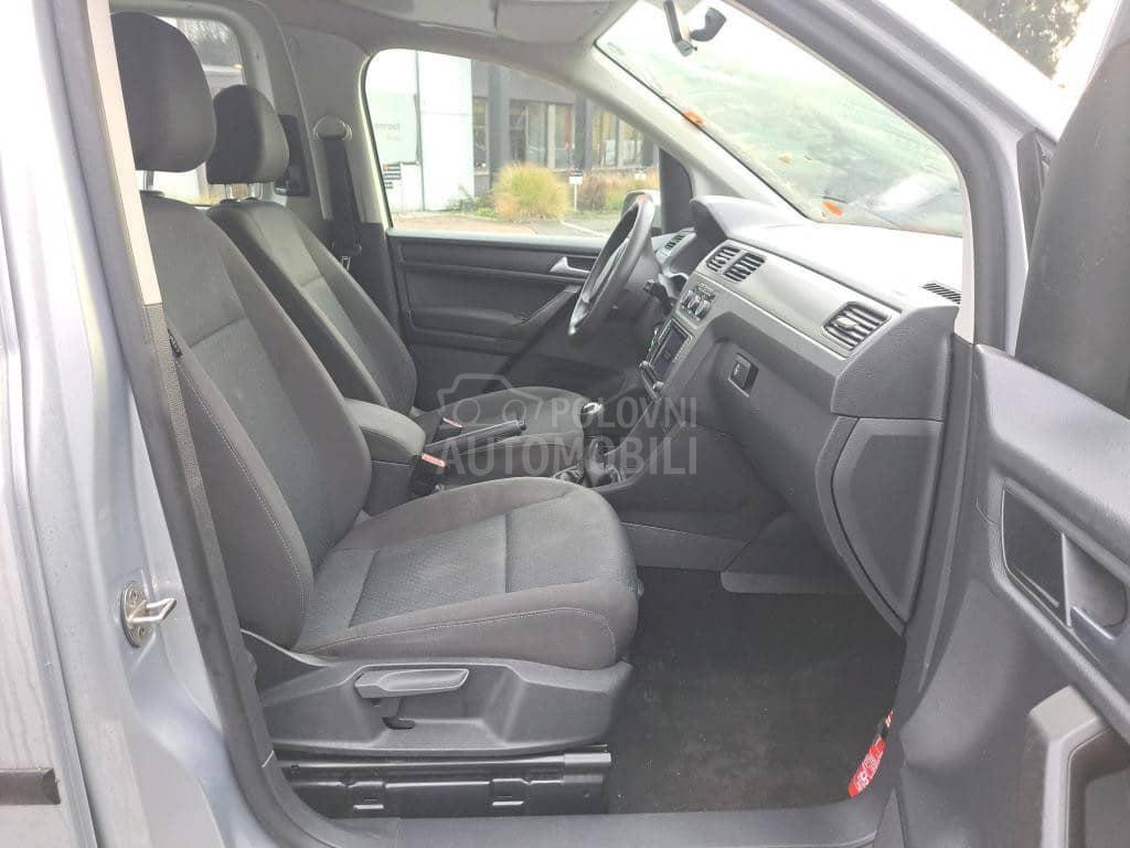 Volkswagen Caddy TSI TRENDLINE 5 sed