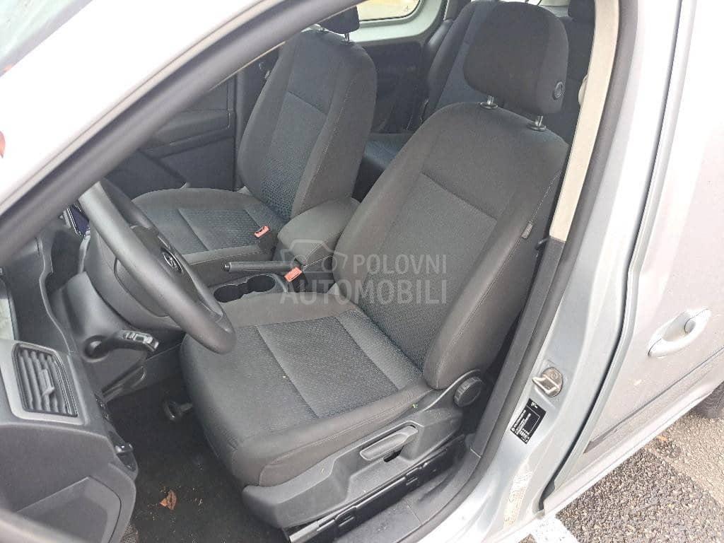 Volkswagen Caddy TSI TRENDLINE 5 sed