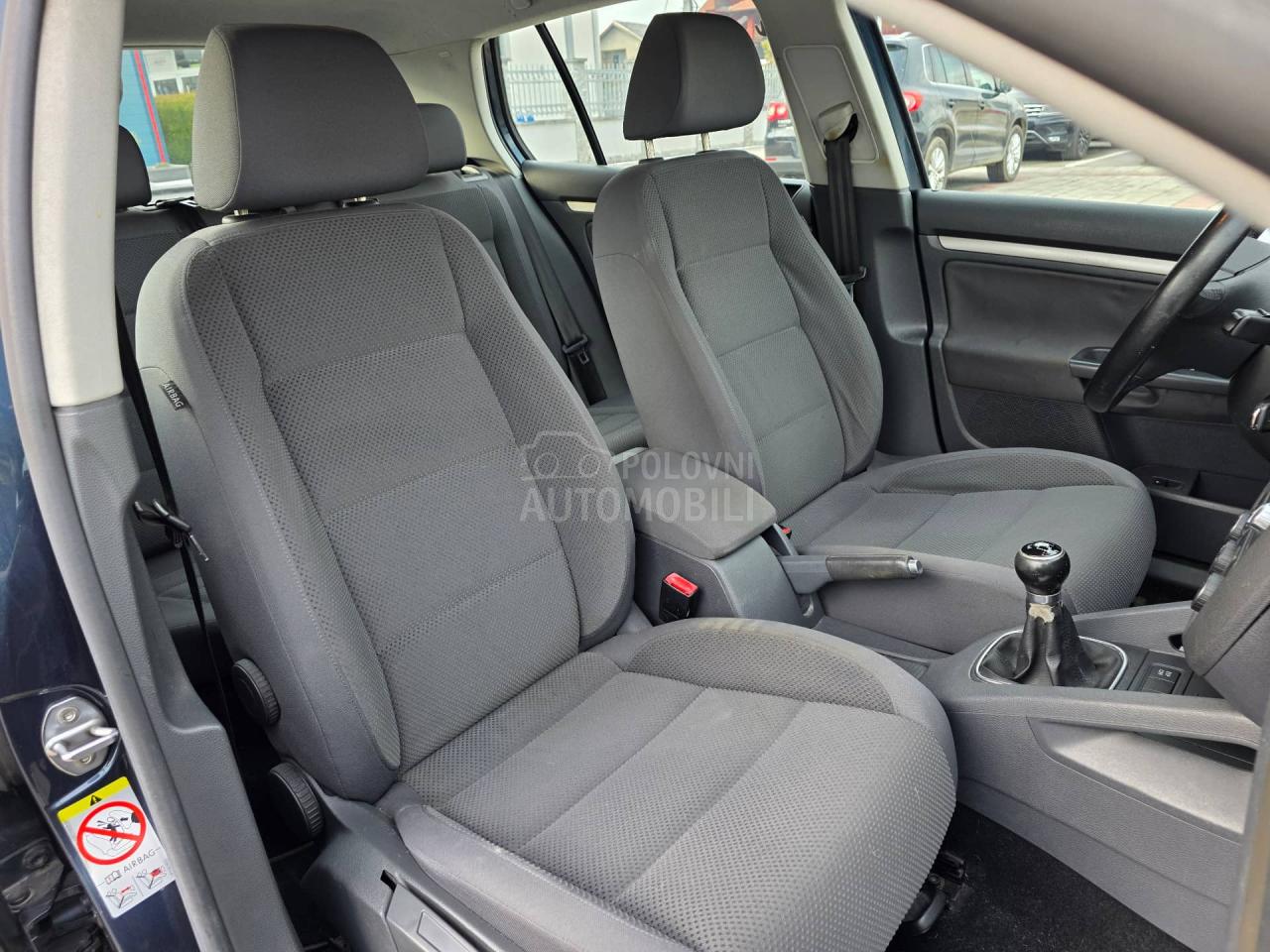 Volkswagen Golf 5 1.6 G as 77 k w 126