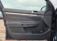 Volkswagen Golf 5 1.6 G as 77 k w 126