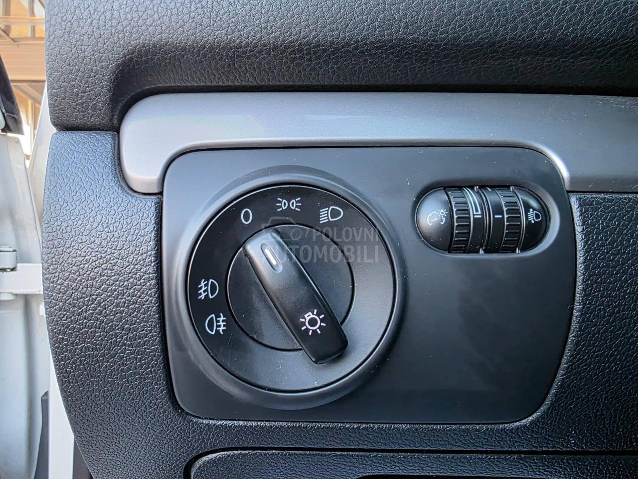 Volkswagen Golf 6 1.6TDI/V.SERVI/DOBAR