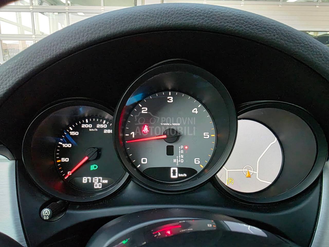 Porsche Macan S 3.0 TDI 87 h k m