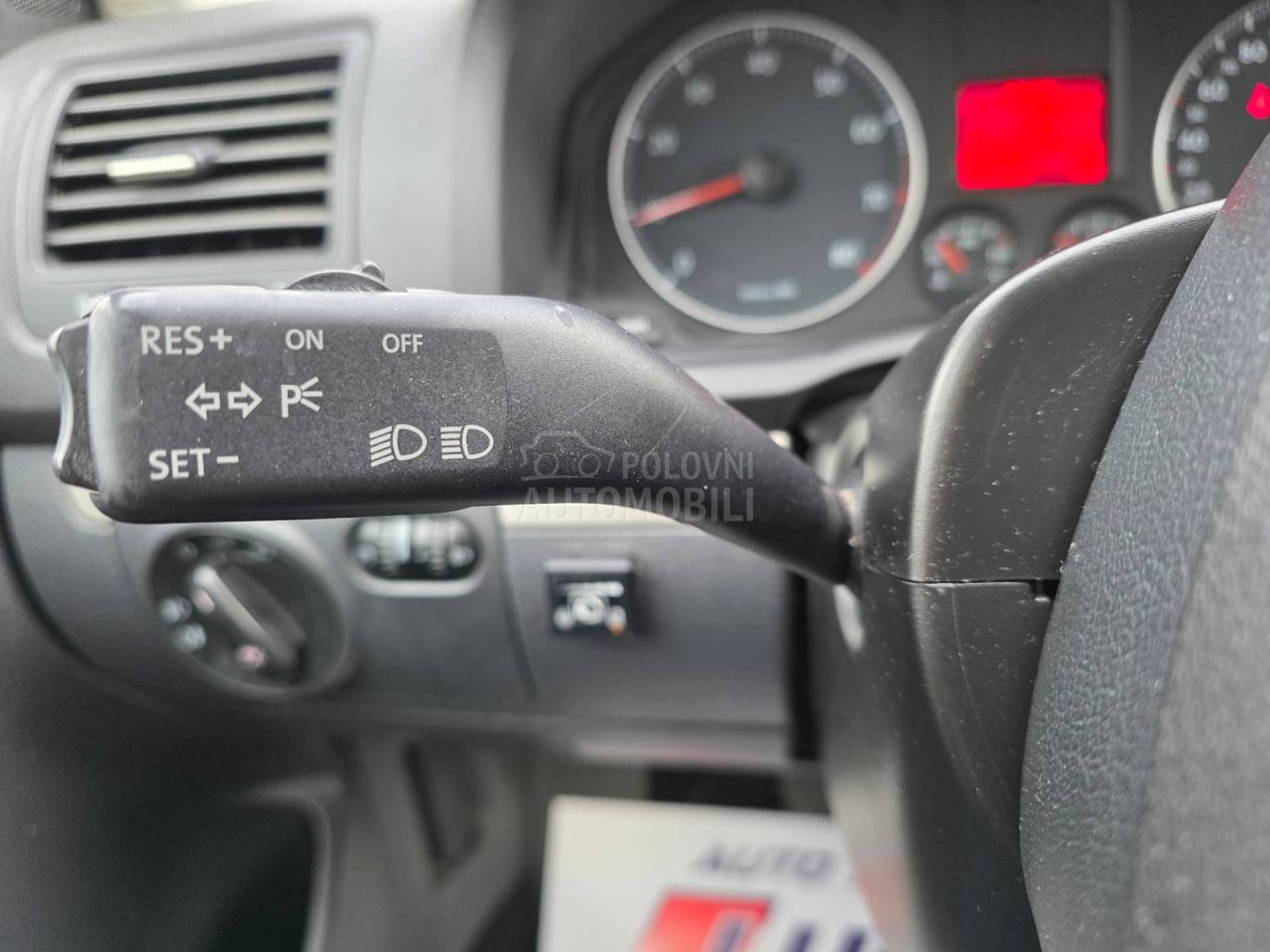 Volkswagen Golf 5 1.6 G as 77 k w 126