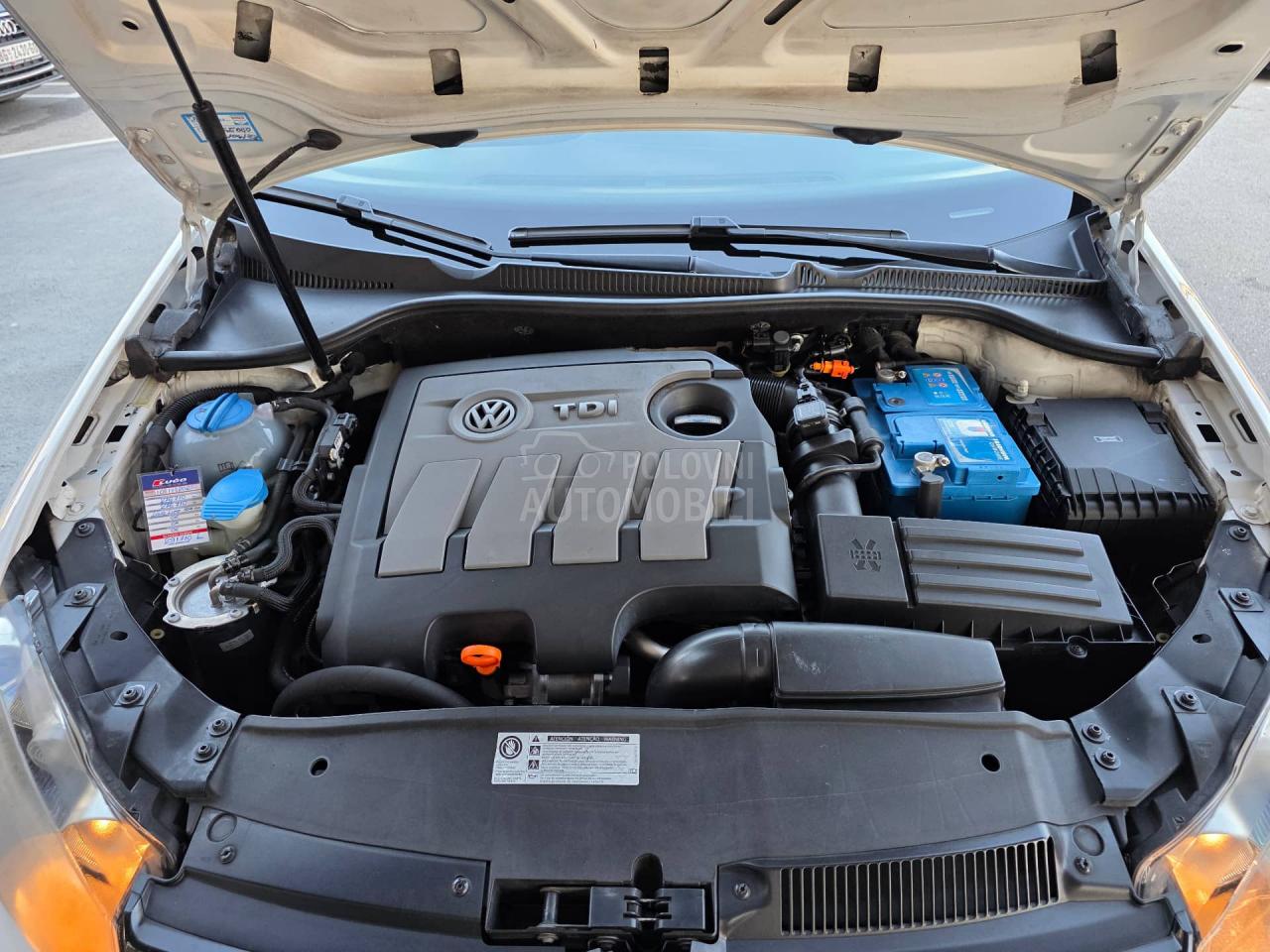 Volkswagen Golf 6 1.6TDI/V.SERVI/DOBAR