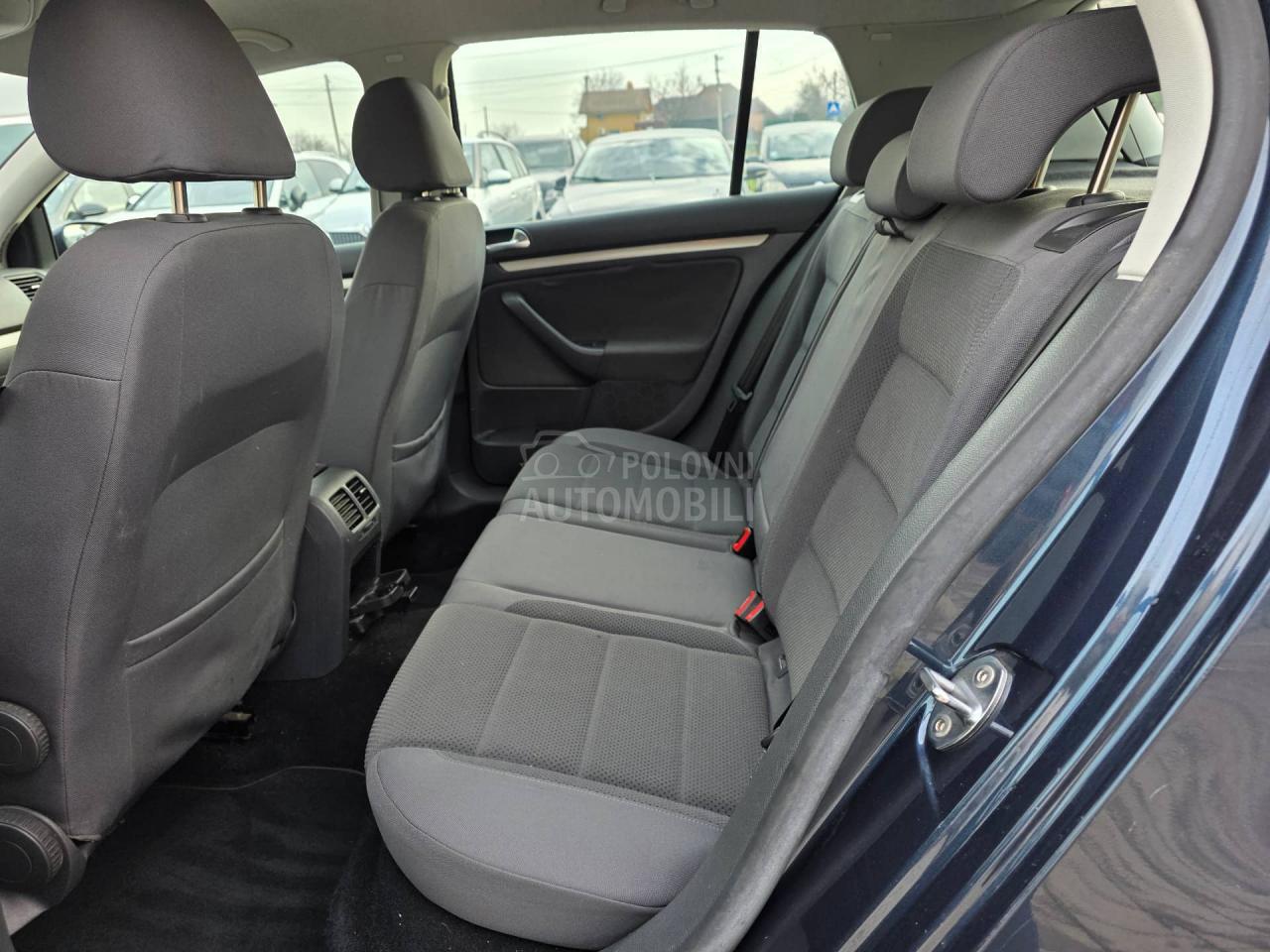 Volkswagen Golf 5 1.6 G as 77 k w 126