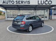 Škoda Fabia 1.0TSI DSG kamera