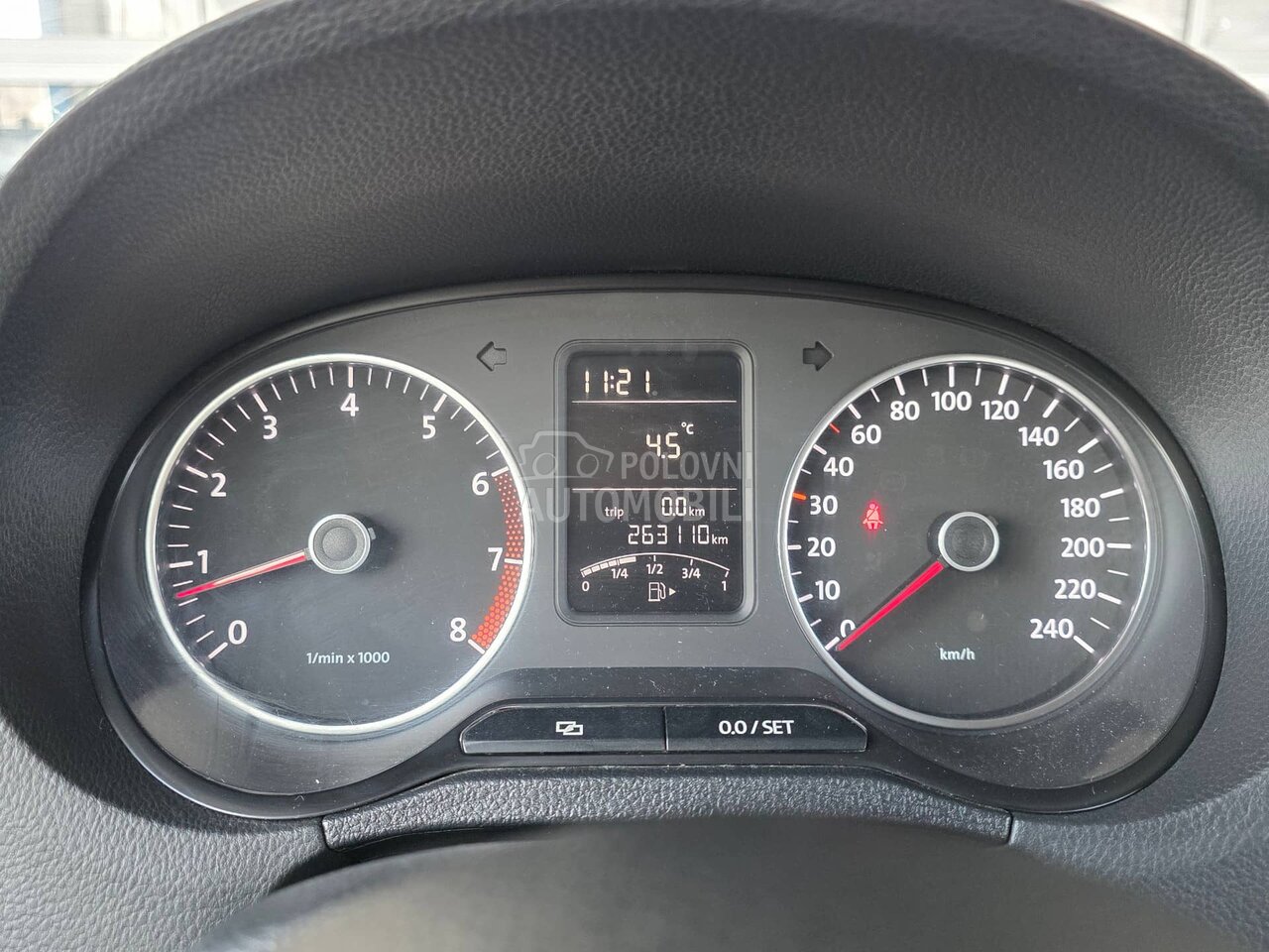 Volkswagen Polo 1.4 b G A S  a t est