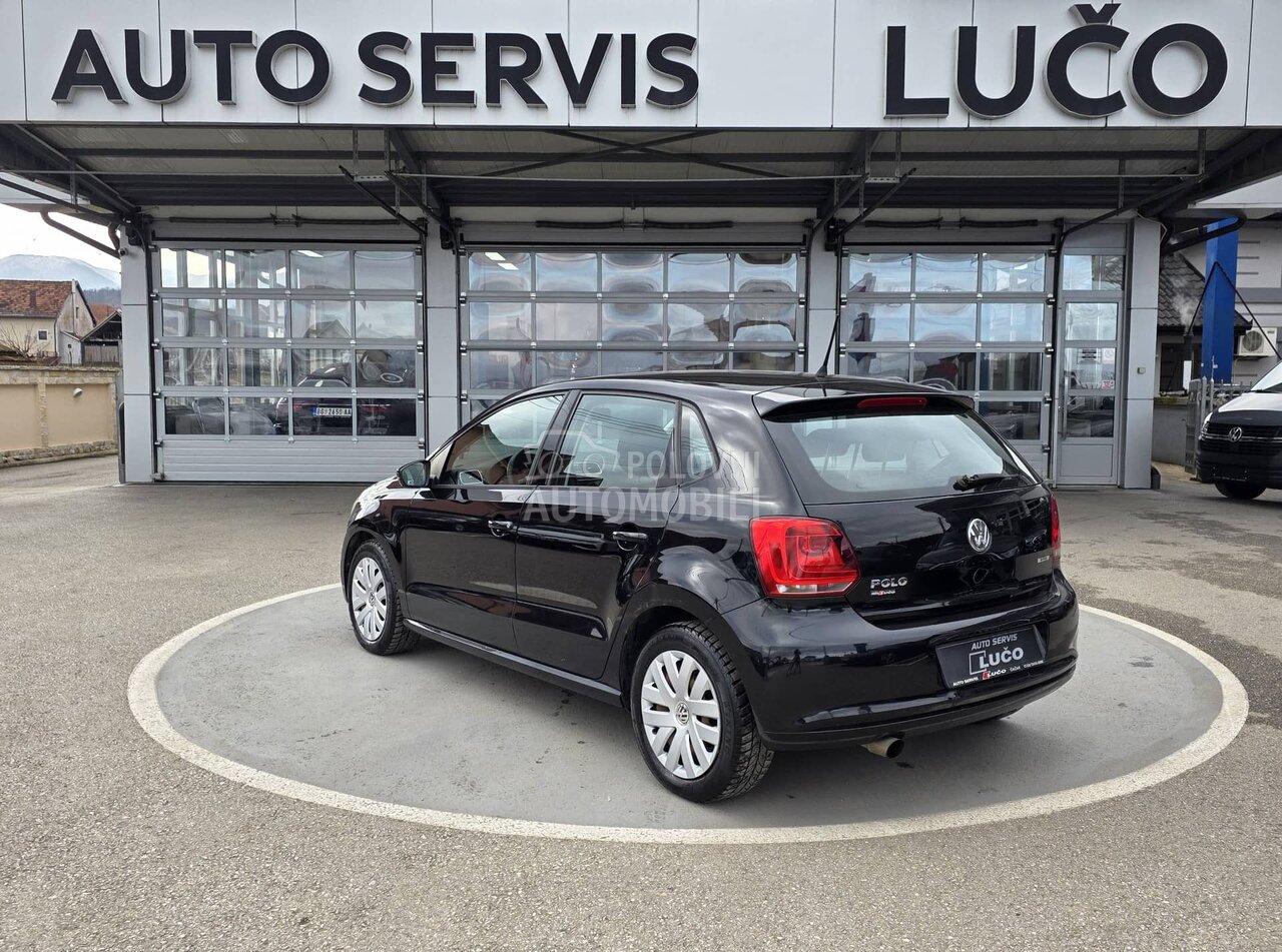 Volkswagen Polo 1.4 b G A S  a t est