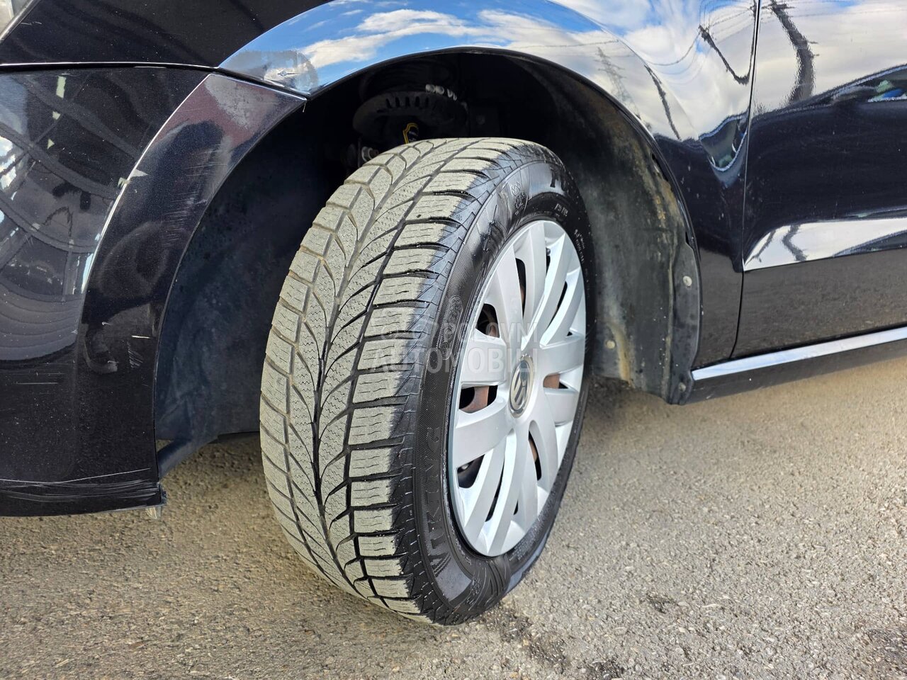 Volkswagen Polo 1.4 b G A S  a t est