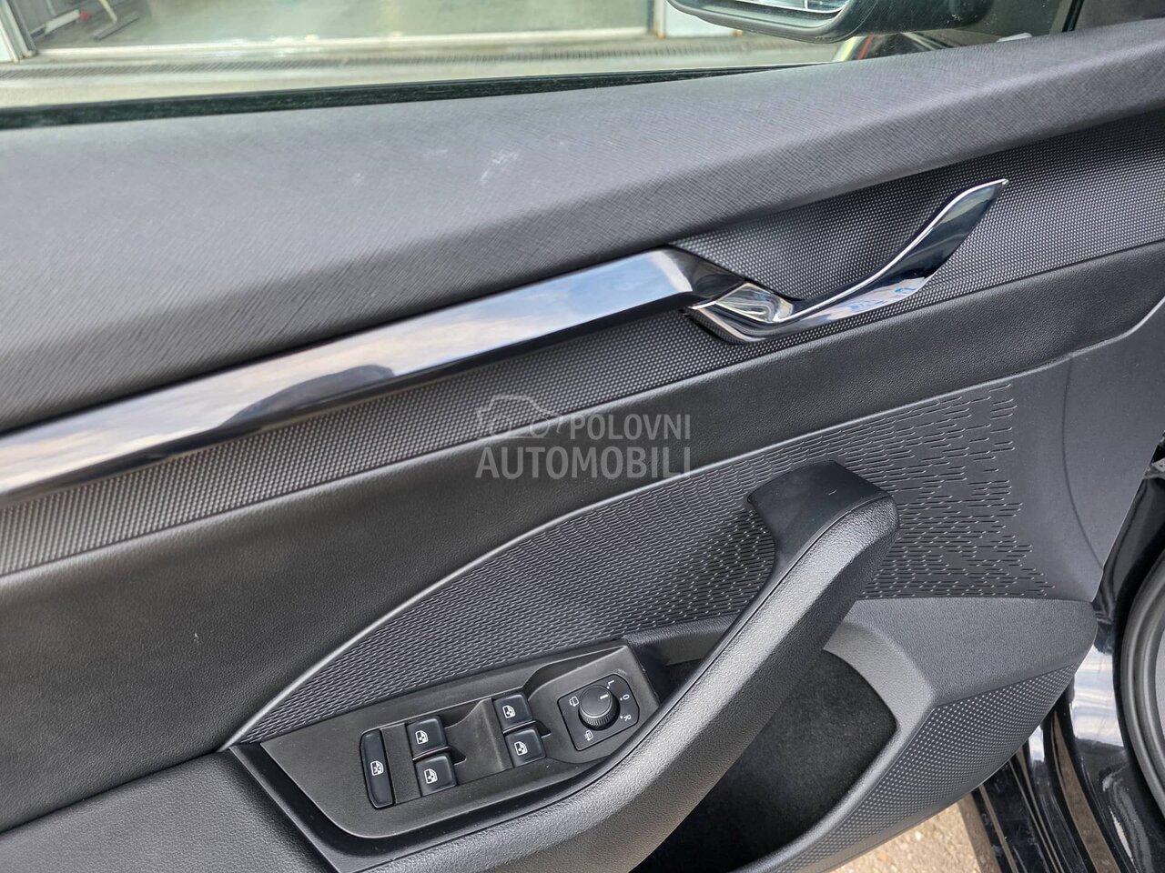 Škoda Octavia 1.5 TSI DSG r kamera