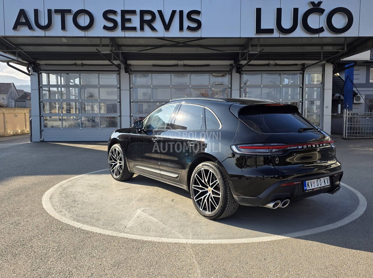 Porsche Macan 2.0 b f u l l