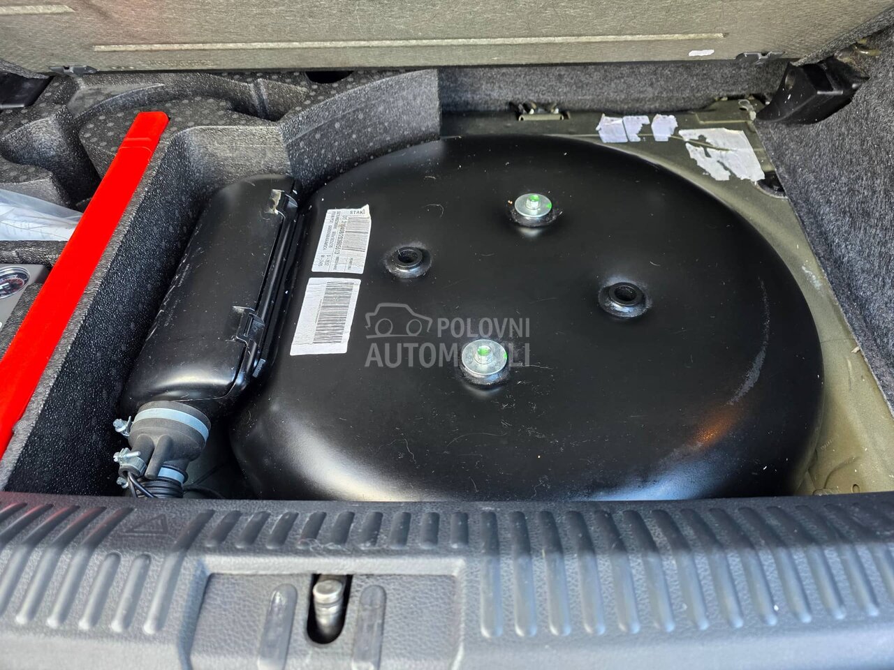 Volkswagen Polo 1.4 b G A S  a t est