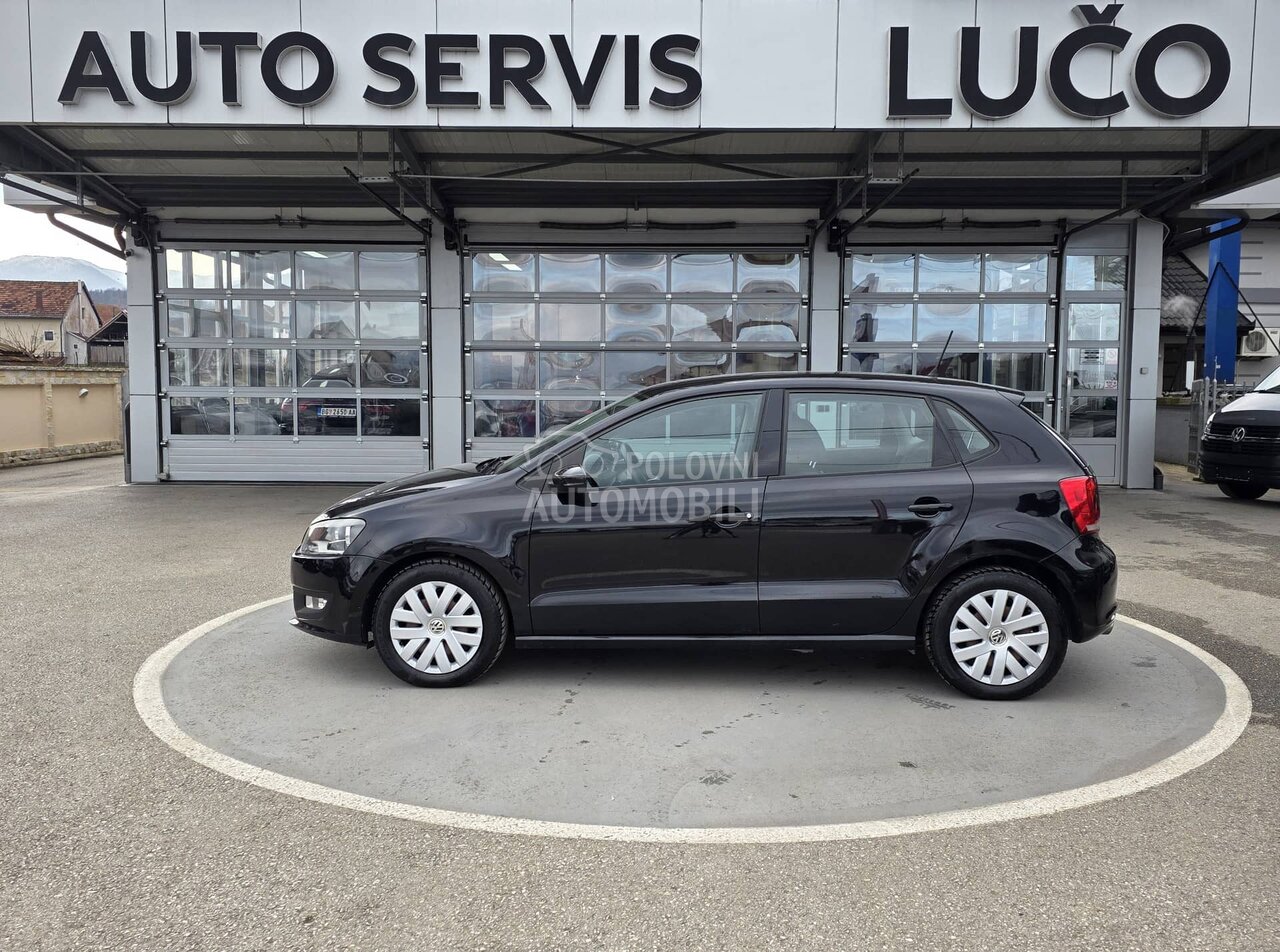 Volkswagen Polo 1.4 b G A S  a t est
