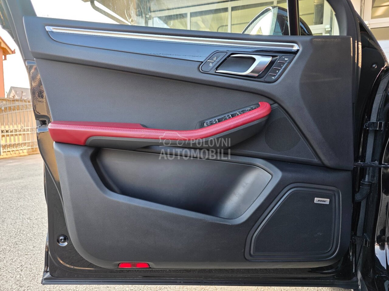 Porsche Macan 2.0 b f u l l