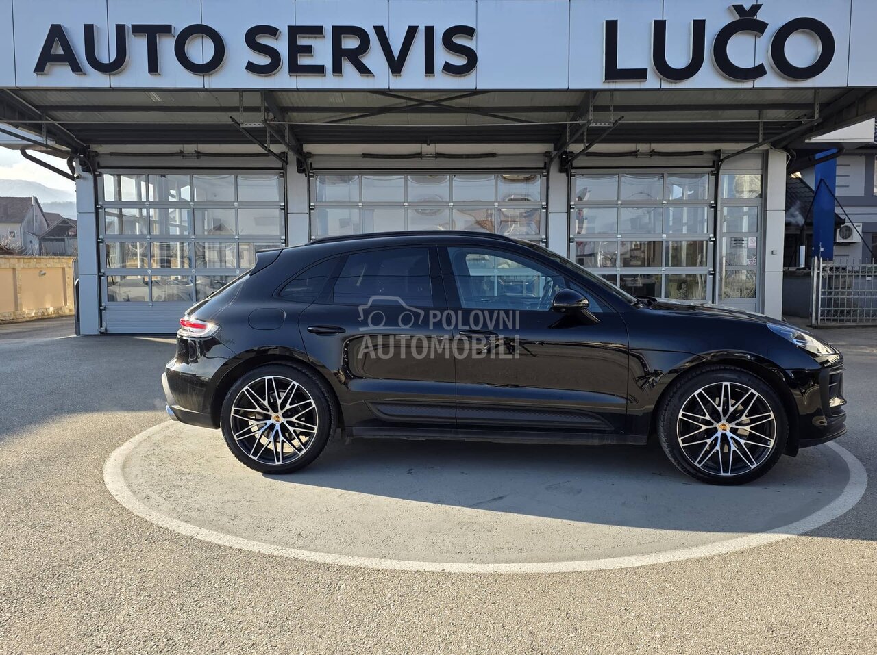 Porsche Macan 2.0 b f u l l