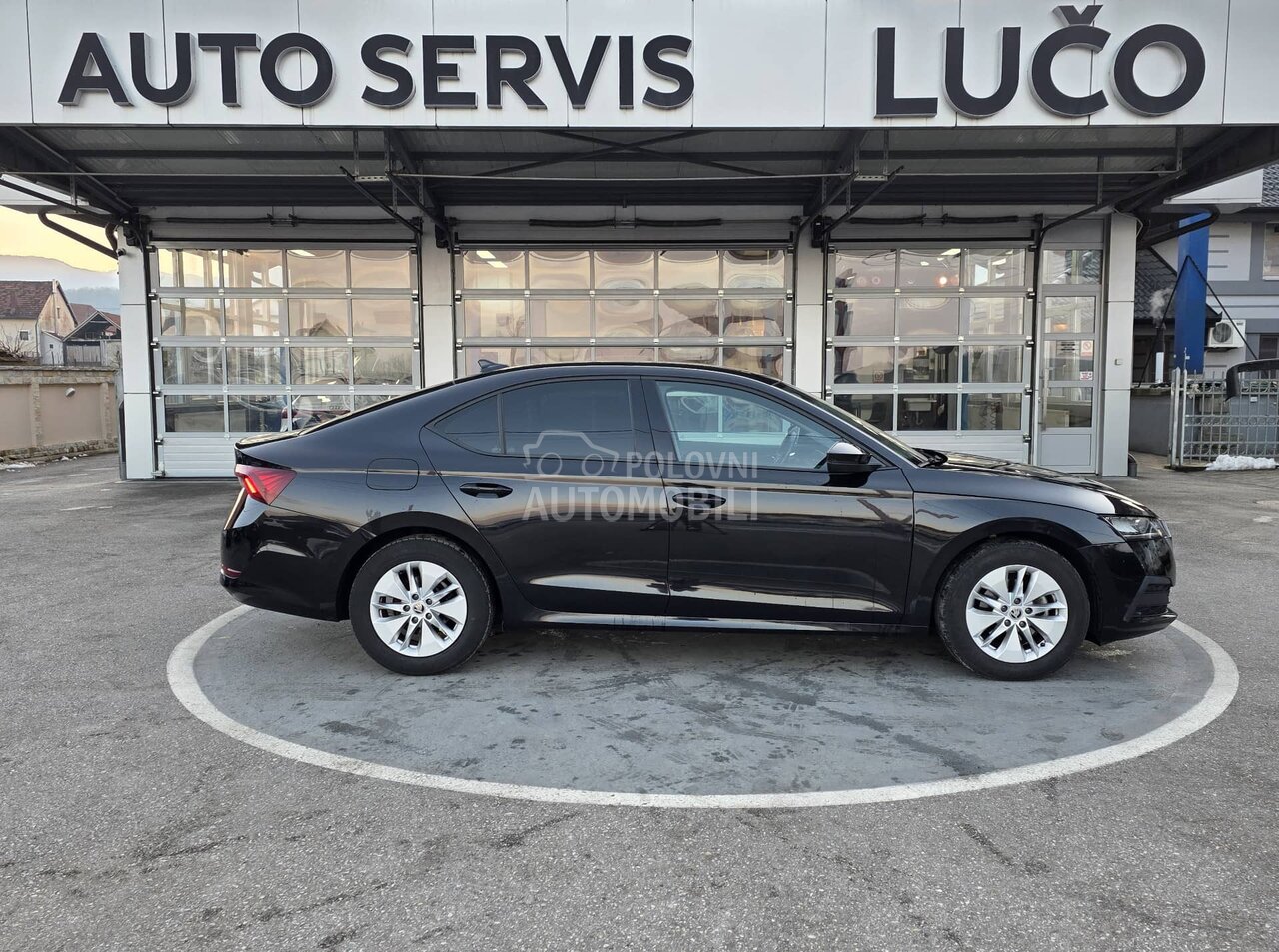 Škoda Octavia 1.5 TSI DSG r kamera