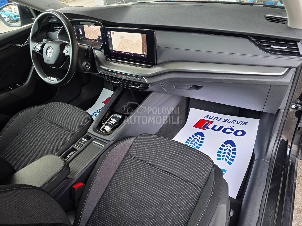 Škoda Octavia 1.5 TSI DSG r kamera